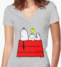 Snoopy chill out Women's Fitted V-Neck T-Shirt