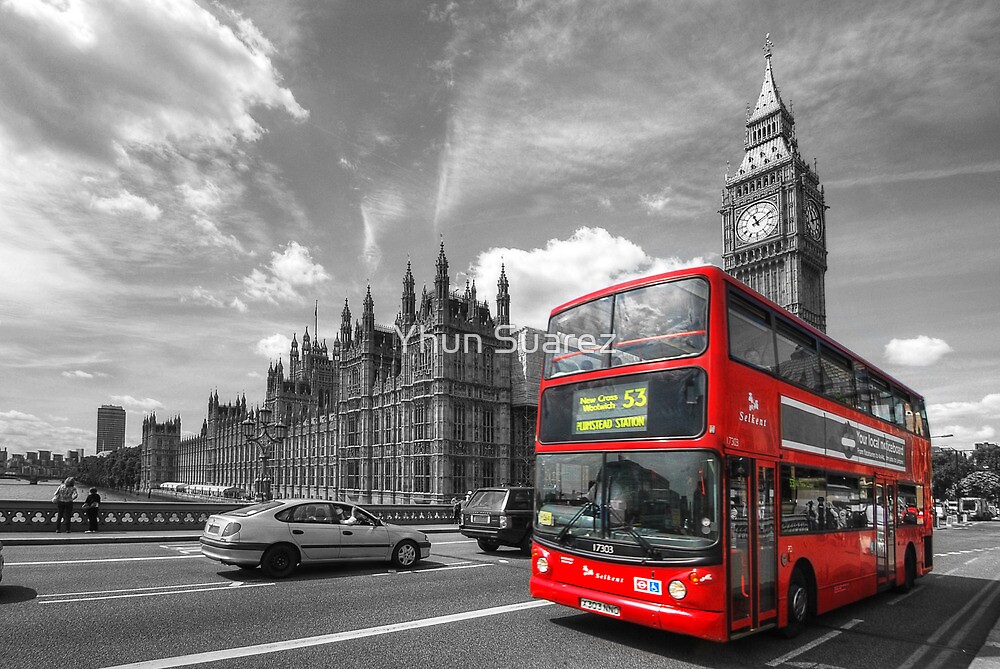 Лондон white. Лондон автобус Биг Бен. Лондон автобус Тауэрский мост. Westminster Red Bus. Черно белый Лондон.