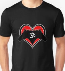 I Heart Horses AUM April 2012 Unisex T-Shirt