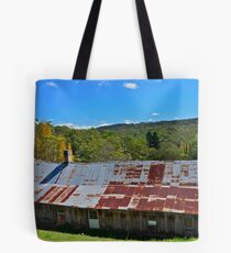 Historic Shamrock Inn. (1830s) Tote Bag