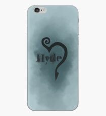 R O E N T G E N iPhone Case