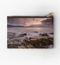 Kaikoura Caromello Rocks Studio Pouch