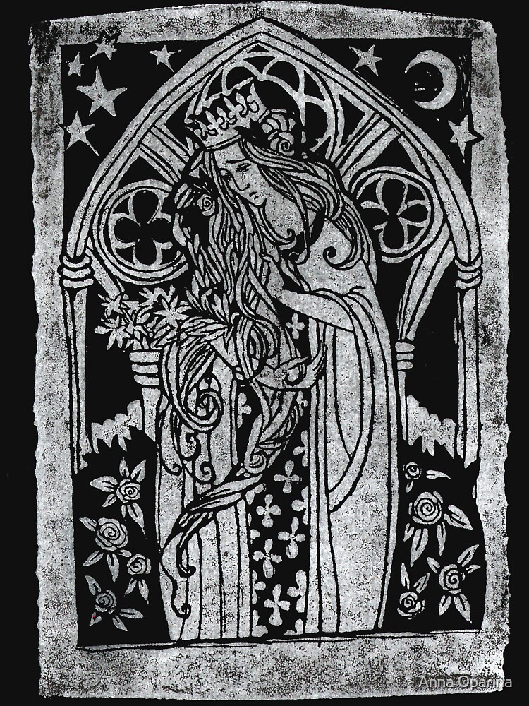 Isolde by Oparina