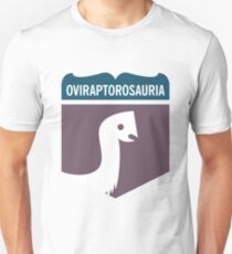 Dinosaur Family Crest: Oviraptorosauria Unisex T-Shirt