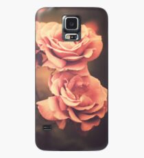 Three Pink Roses (Vintage Flower Photography) Case/Skin for Samsung Galaxy