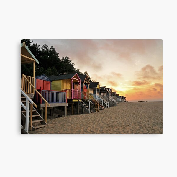 Wells Beach huts Canvas Print