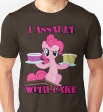 Pinkie Pie assaults with cake (My Little Pony: Friendship is Magic) Unisex T-Shirt