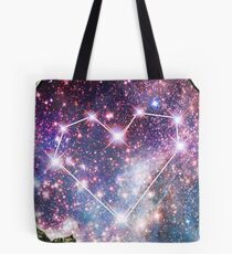 Liebe kann Berge versetzen Tote Bag