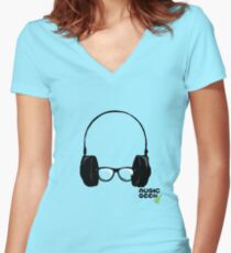 MUSIC GEEK Women's Fitted V-Neck T-Shirt