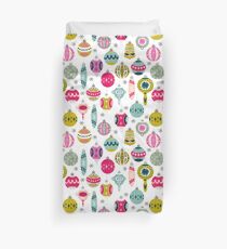 Ornaments - White by Andrea Lauren Housse de couette