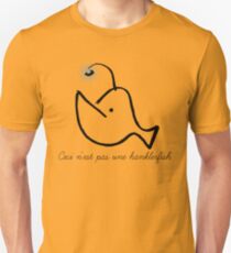 Ceci n'est pas une hanklerfish Unisex T-Shirt
