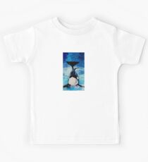 Proud Orca Daddy Posing for Photos Kids Tee
