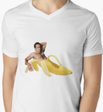 Nicolas Cage In A Banana - Original Yellow Men's V-Neck T-Shirt