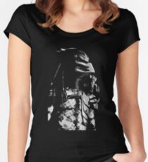 Predator Women's Fitted Scoop T-Shirt