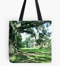 Houmas House from under the tree Tote Bag