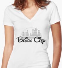 'The Magic of Newark' (b) Women's Fitted V-Neck T-Shirt
