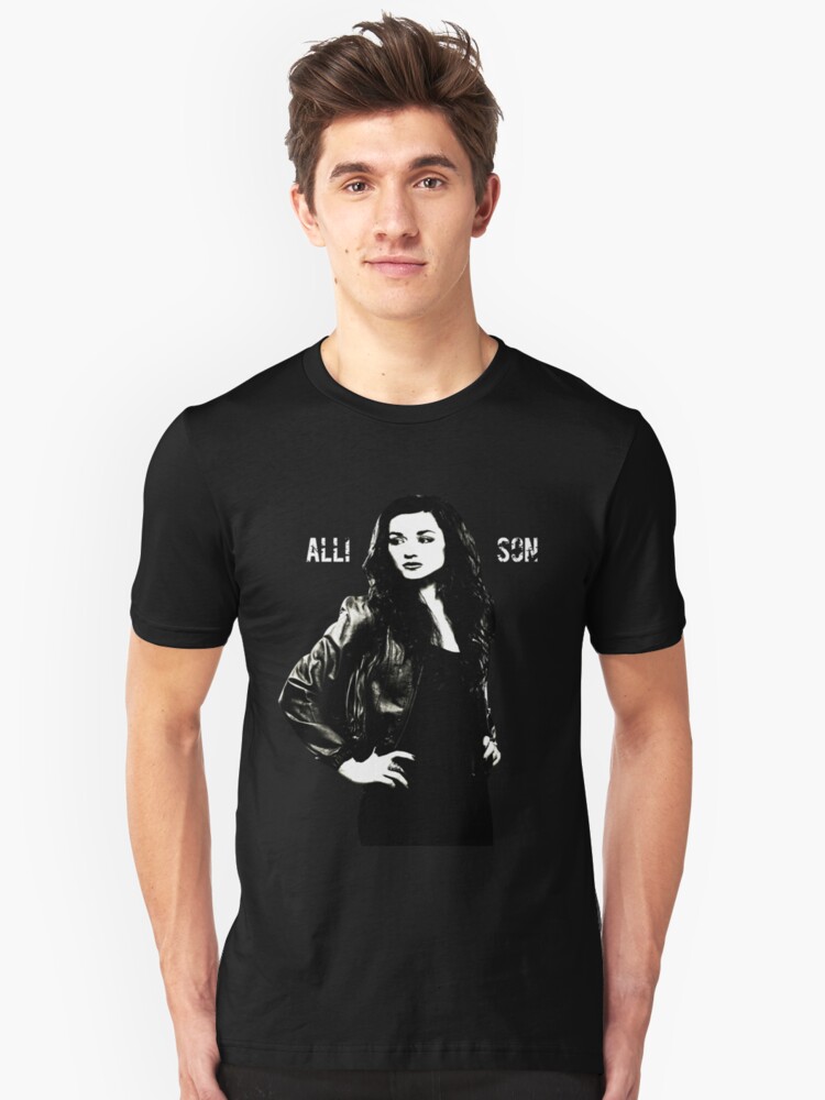 allison goalkeeper shirt