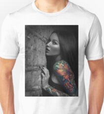 Sexy Tattoo Girl Unisex T-Shirt