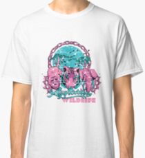Agressive wildlife Classic T-Shirt