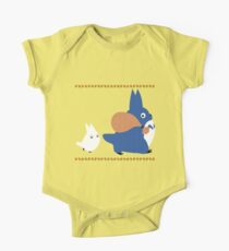 chuu and chibi totoro One Piece - Short Sleeve