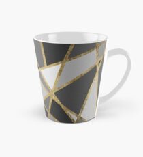 Schwarz & Grau Moderne Geo Gold Dreiecke Tasse (konisch)