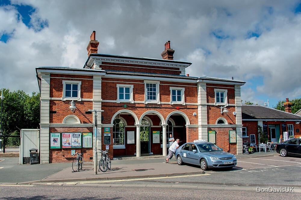 "Rye Railway Station" By DonDavisUK | Redbubble