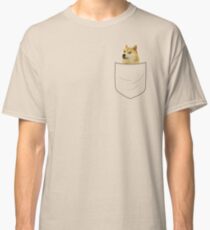 pocket doge Classic T-Shirt
