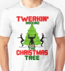 Twerk'n around the Christmas tree Slim Fit T-Shirt