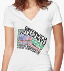 Camiseta entallada de cuello en V Typographic Greenwich Village Map, NYC