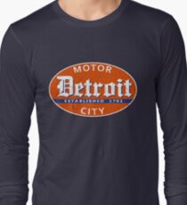 Vintage Detroit (Distressed Design) Long Sleeve T-Shirt