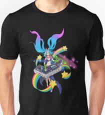 Arcade Sona Unisex T-Shirt
