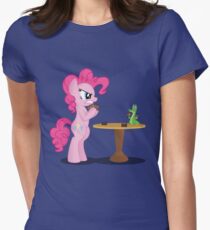 Pinkie Pie and Gummy Play Magic Shirt (My Little Pony: Friendship is Magic) Women's Fitted T-Shirt