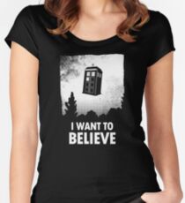 I Want To Believe Women's Fitted Scoop T-Shirt