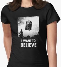 I Want To Believe Women's Fitted T-Shirt
