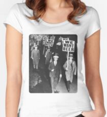 WE WANT BEER Women's Fitted Scoop T-Shirt