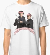 I believe in Johnlock Classic T-Shirt