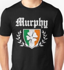 Murphy Family Shamrock Crest (vintage distressed) Unisex T-Shirt