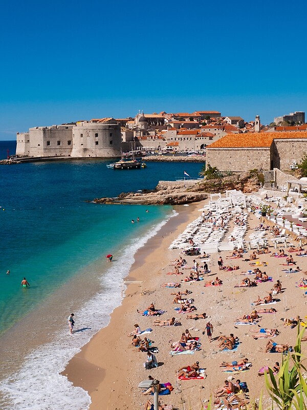 Casco Antiguo De Dubrovnik Y Playa De Banje De Rae Tucker Redbubble