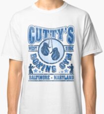Cuttys Gym Distressed Classic T-Shirt