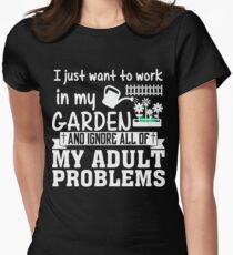 Gardening Women's Fitted T-Shirt