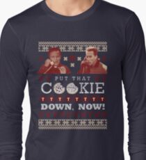 Put That Cookie Down, Now! Ugly Sweater Design Long Sleeve T-Shirt
