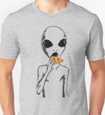 Alien eat pizza Unisex T-Shirt