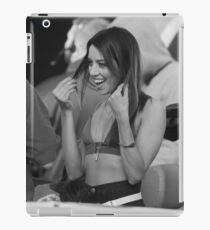 Aubrey Plaza - BW - 1 iPad Case/Skin