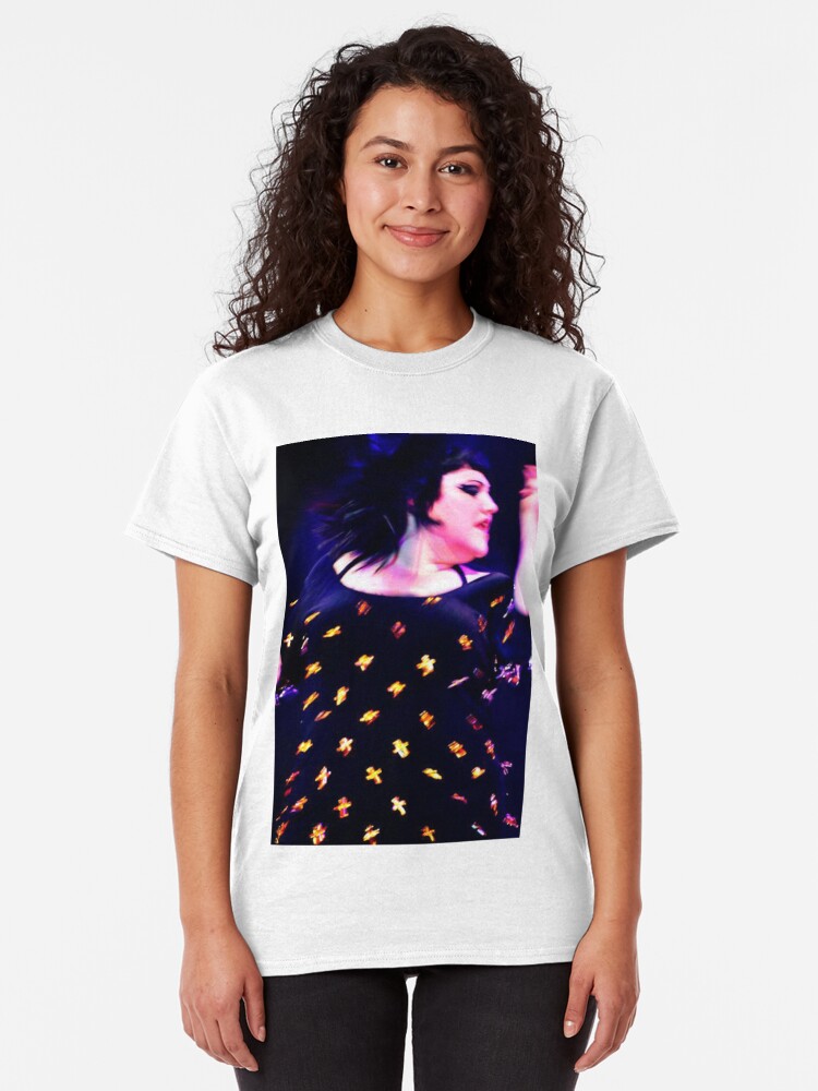 beth ditto t shirt