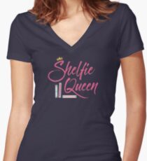 Booklover Shelfie Queen Women's Fitted V-Neck T-Shirt