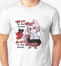 Wan Wan in the streets, Awoo Awoo in the sheets Unisex T-Shirt