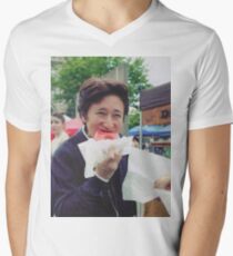 Araki eating a donut Men's V-Neck T-Shirt