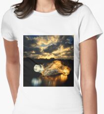Water Women's Fitted T-Shirt