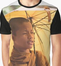 Chanting Graphic T-Shirt