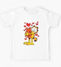 Garfield Hug Bear Kids Tee
